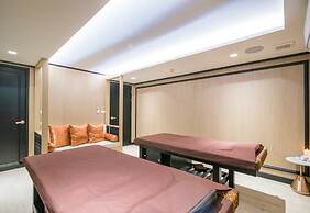 The Sea - Cret Hua Hin