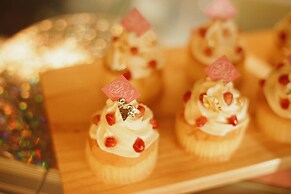 The Sea - Cret Hua Hin