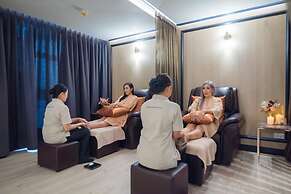 The Sea - Cret Hua Hin