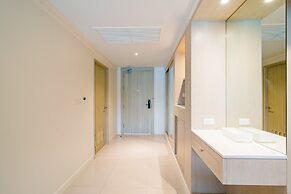 The Sea - Cret Hua Hin
