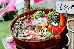 The Sea - Cret Hua Hin