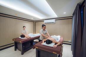 The Sea - Cret Hua Hin