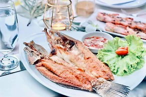 The Sea - Cret Hua Hin