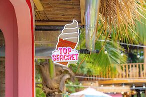 The Sea - Cret Hua Hin