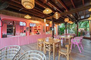 The Sea - Cret Hua Hin