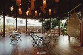 The Sea - Cret Hua Hin