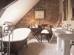 Hotel Recour