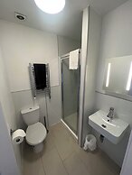 Lost Guest House - Aberdeen