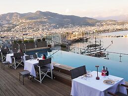 Numa Port Hotel