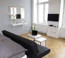 Central Vienna-Living Premium Suite