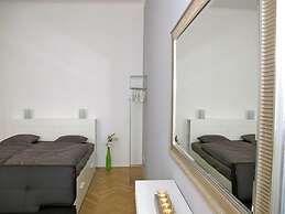 Central Vienna-Living Premium Suite