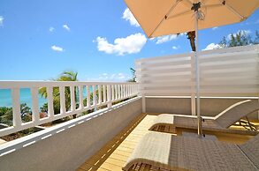 Mon Choisy Beach R.