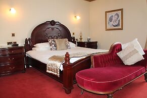 Longview Hotel