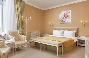 Grand Hotel OKA PREMIUM