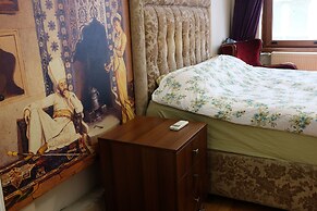 Chambers Of The Boheme - Hostel