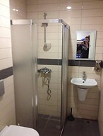 Chambers Of The Boheme - Hostel