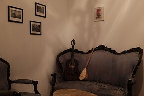 Chambers Of The Boheme - Hostel