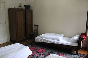 Chambers Of The Boheme - Hostel