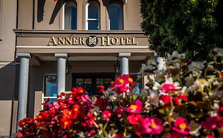 Anner Hotel