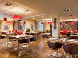 ibis Kyiv City Center