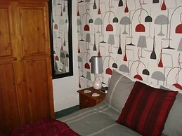 Esklet Guest House