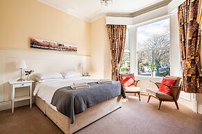 Fountains Guest House