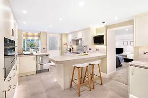 Fountains Guest House