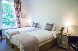 Fountains Guest House