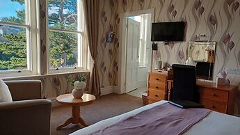 Glan Heulog Guest House