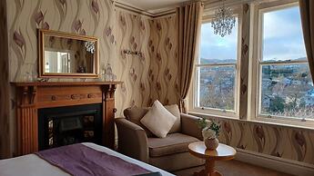 Glan Heulog Guest House