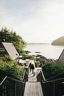 Duffin Cove Oceanfront Lodging