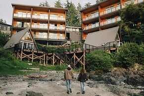 Duffin Cove Oceanfront Lodging