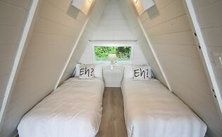 Duffin Cove Oceanfront Lodging