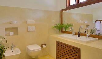 Diamonds Mapenzi Beach