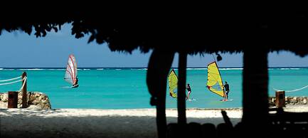 Diamonds Mapenzi Beach