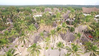 Diamonds Mapenzi Beach