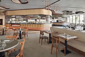 ERTH Abu Dhabi Hotel