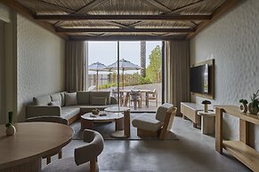 ERTH Abu Dhabi Hotel