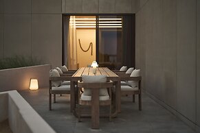 ERTH Abu Dhabi Hotel