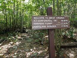 Hampton Inn & Suites Charles Town