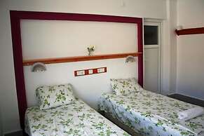 Rose Hotel B&B