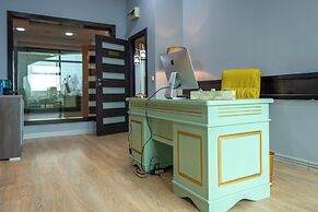 Hotel Phoenicia Express