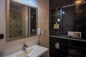 Hotel Phoenicia Express