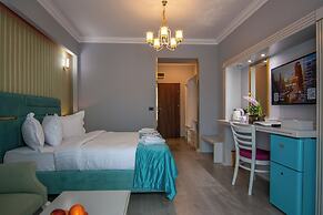 Hotel Phoenicia Express