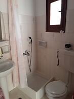 Sunset Studios & Apartments - Adults Only