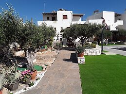 Sunset Studios & Apartments - Adults Only