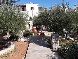 Sunset Studios & Apartments - Adults Only