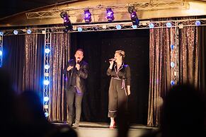 Cliffs Hotel - Blackpool