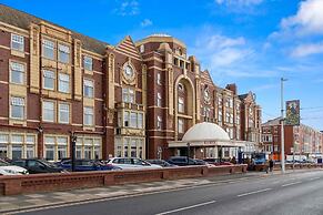 Cliffs Hotel - Blackpool