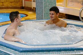 Cliffs Hotel - Blackpool